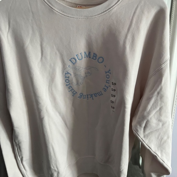 Uniqulo Dumbo Sweater - Picture 2 of 3